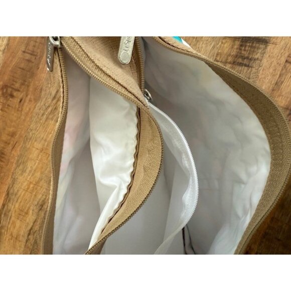 LeSportsac Deluxe Everyday Crossbody Bag Tan Nylon Adjustable Strap Jukebox Rare - Picture 9 of 12